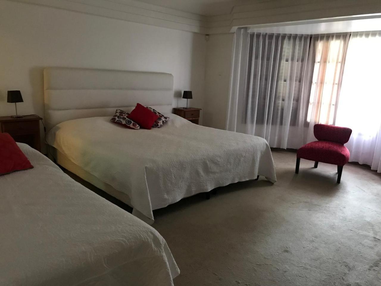 ホテルLa Casona Del Rio Neuquén エクステリア 写真